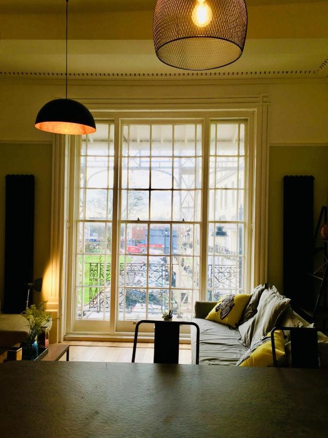 Grade 2 Listed Apartment In Heart Of Hastings Exterior photo
